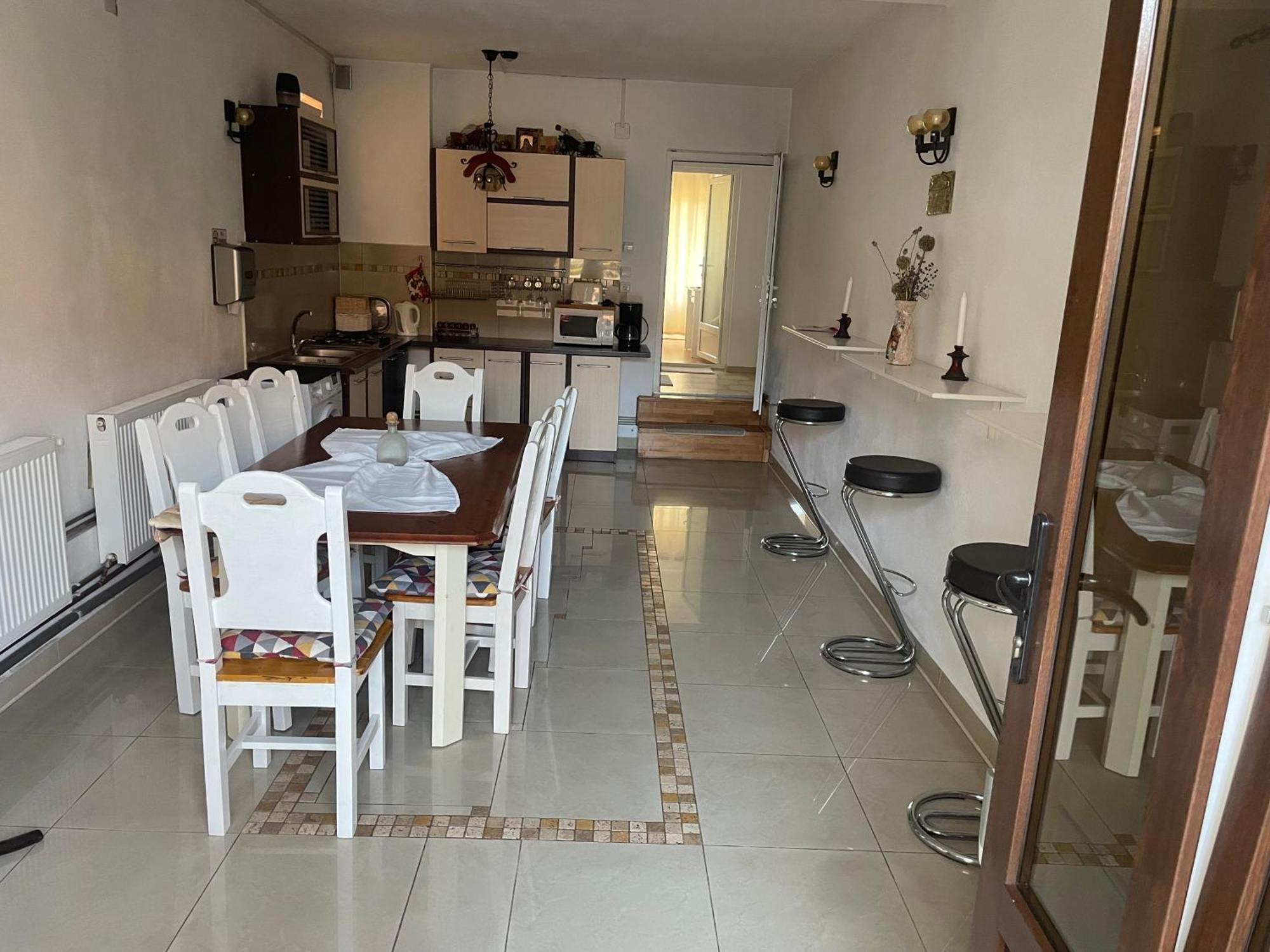 דירות Zărneşti Casa Nicoladis מראה חיצוני תמונה