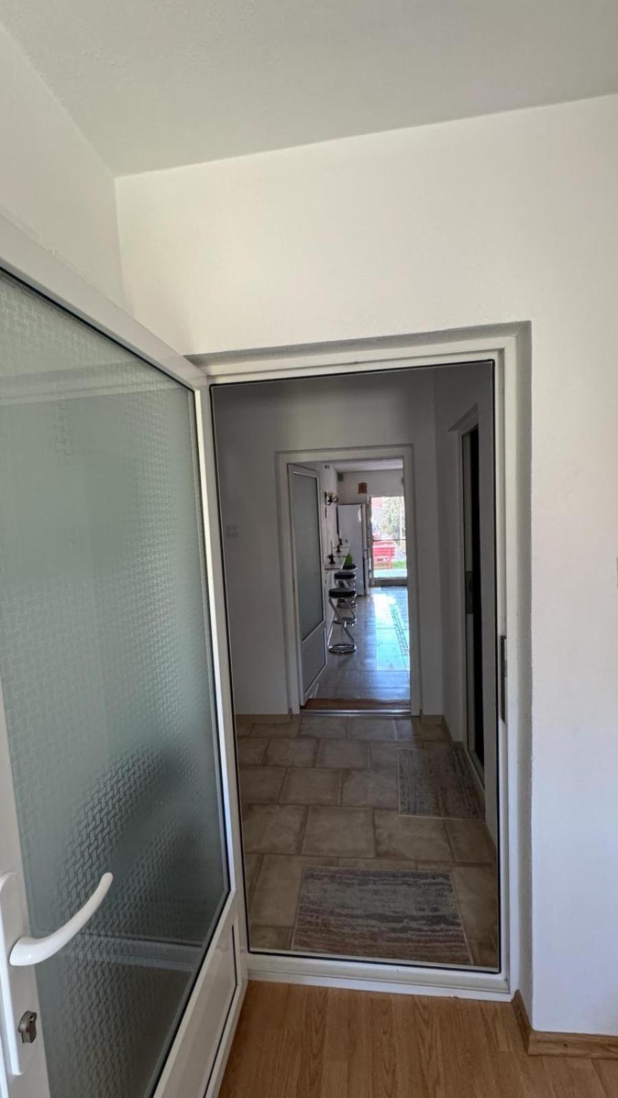 דירות Zărneşti Casa Nicoladis מראה חיצוני תמונה